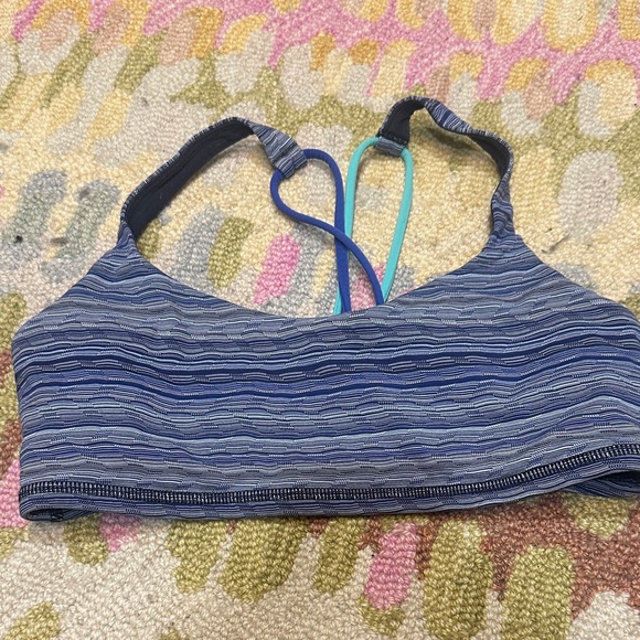 Lululemon Free To Be Bra - Picture 4 of 4